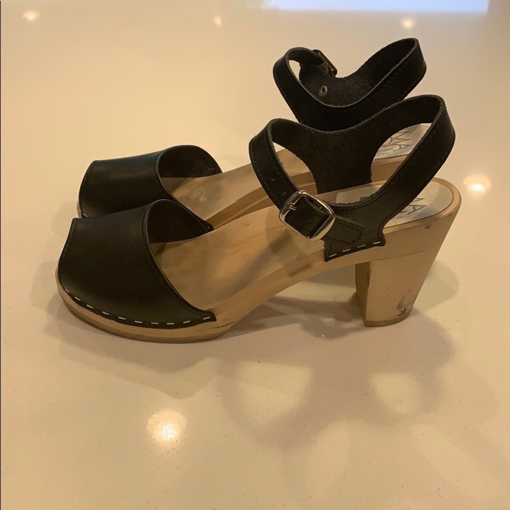 Maguba Clogs - image 4